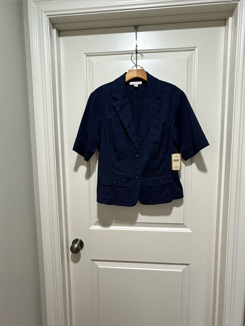 Coldwater Creek women’s size 12 Navy Short-Sleeve Blazer NWT. Stretchy. Pockets